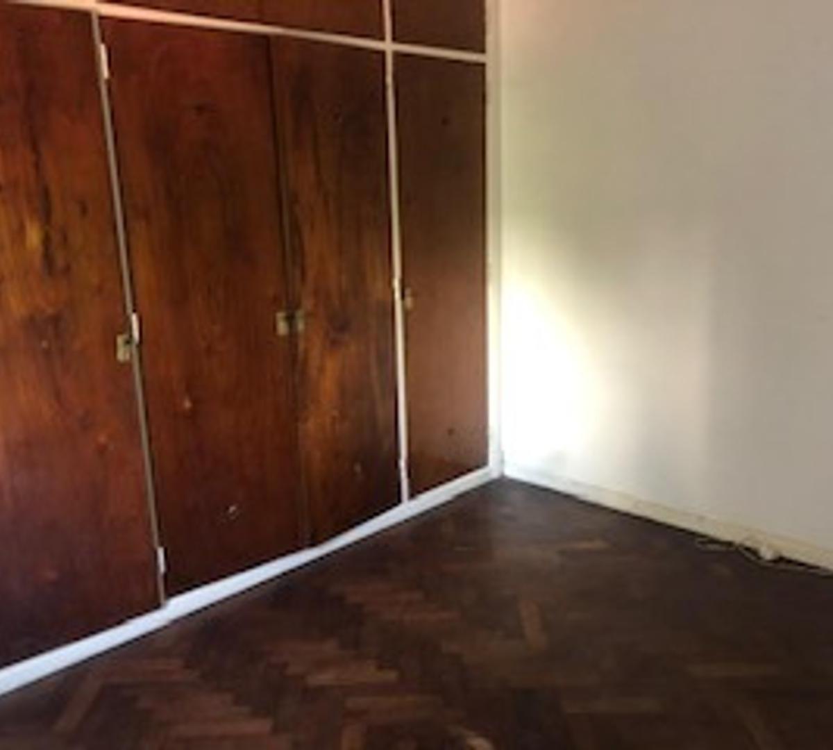 Foto de c/ est y av Chal 2 pl . 3 dor fdo pil gge, imagen 3