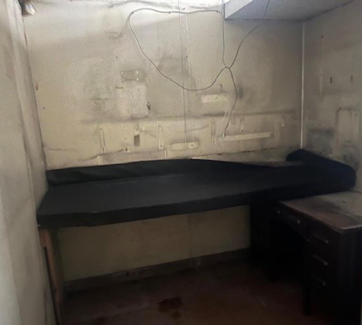 Foto de exc local s/av maipú apto varios destinos c/renta, imagen 5