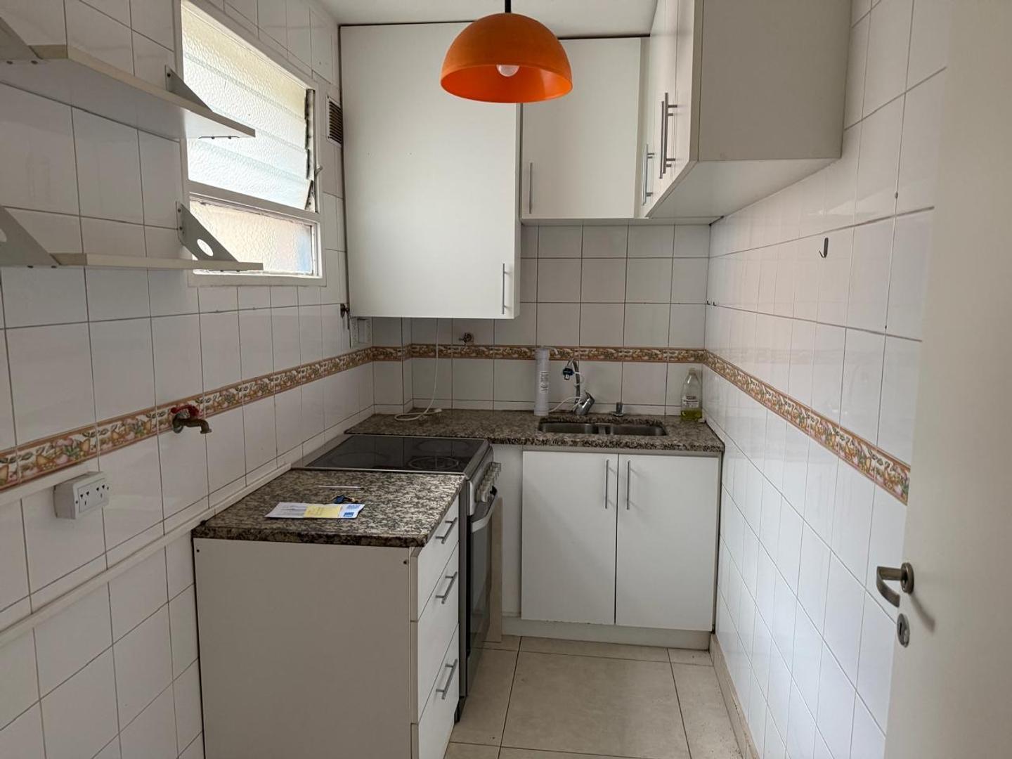 Foto de mts av y est depto 2 amb precio c/exp inc, imagen 4