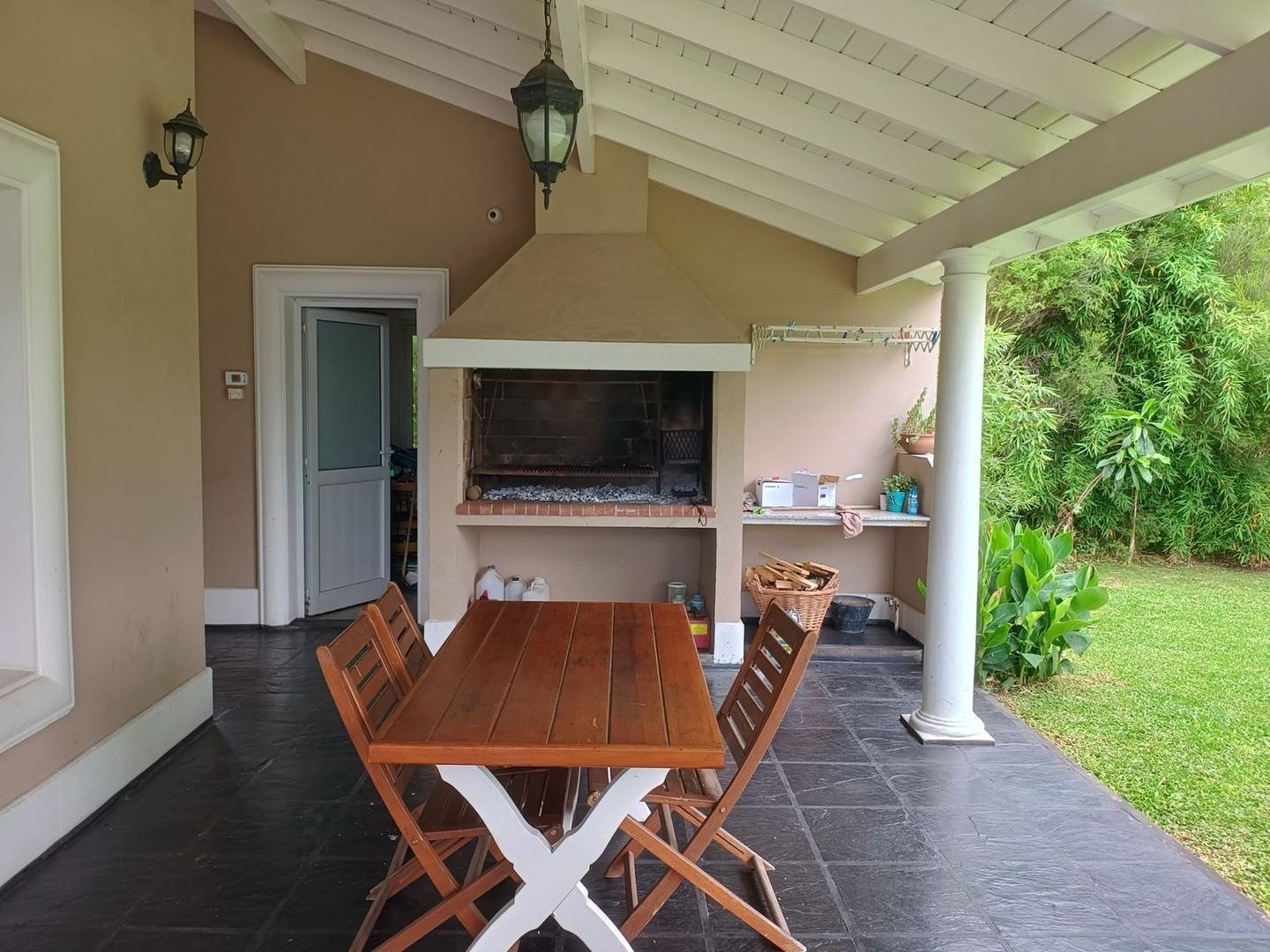 Foto de Barrio Cerrado altos del golf 2 pl 3 dor suite fdo pil imp, imagen 3