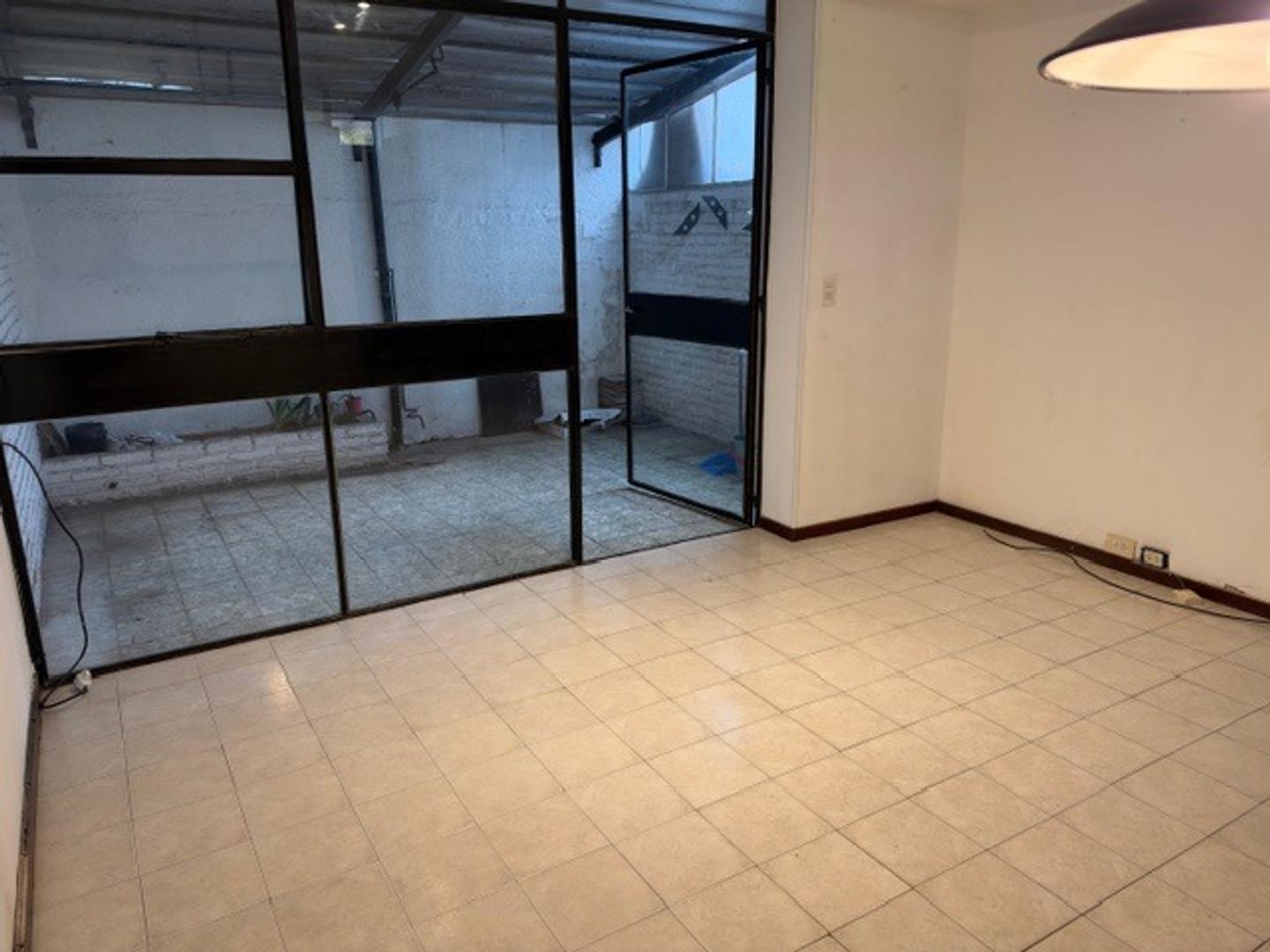 Foto de C/av y est duplex 2 pl 2 dor patio, imagen 2