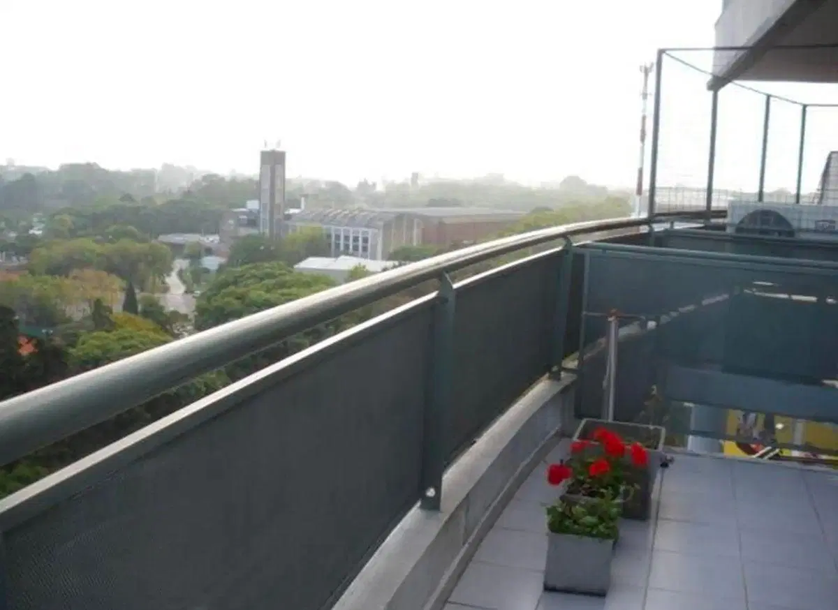 ALQUILER 3 AMBIENTES FRENTE BALCON COCHERA PISCINA EXCELENTE UBICACION 8