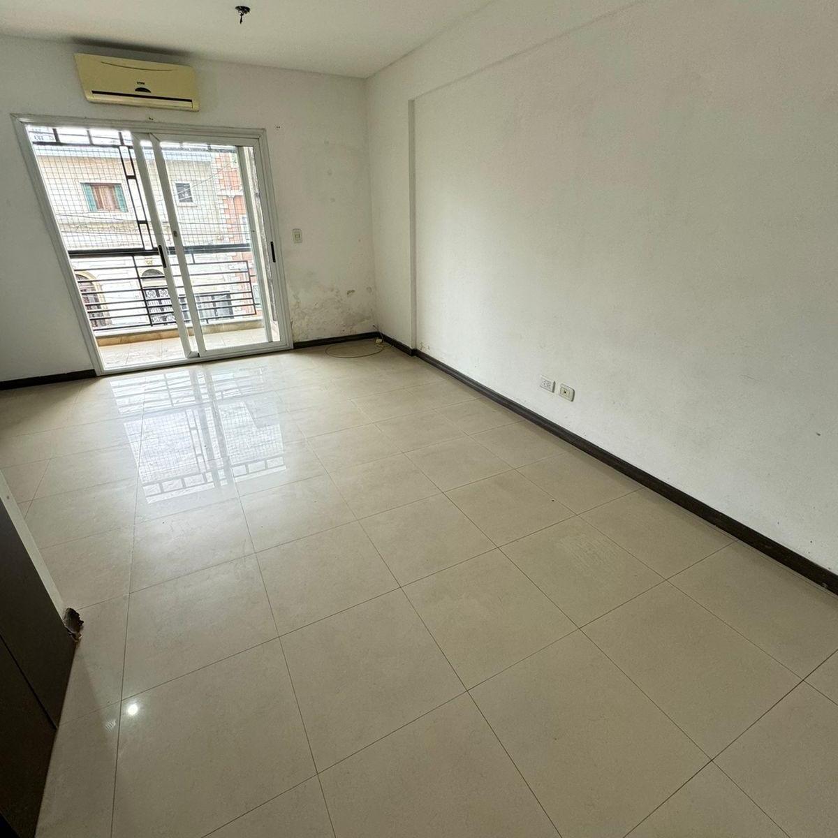 Foto de DEPARTAMENTO 2 AMB EN MUY BUENA UBICACION EN VENTA EN LANUS ESTE, imagen 5