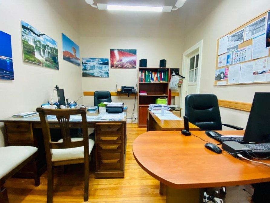 Excelente Oficina 7 Amb en Piso Completo C/ Balcon en Venta en Caba 5