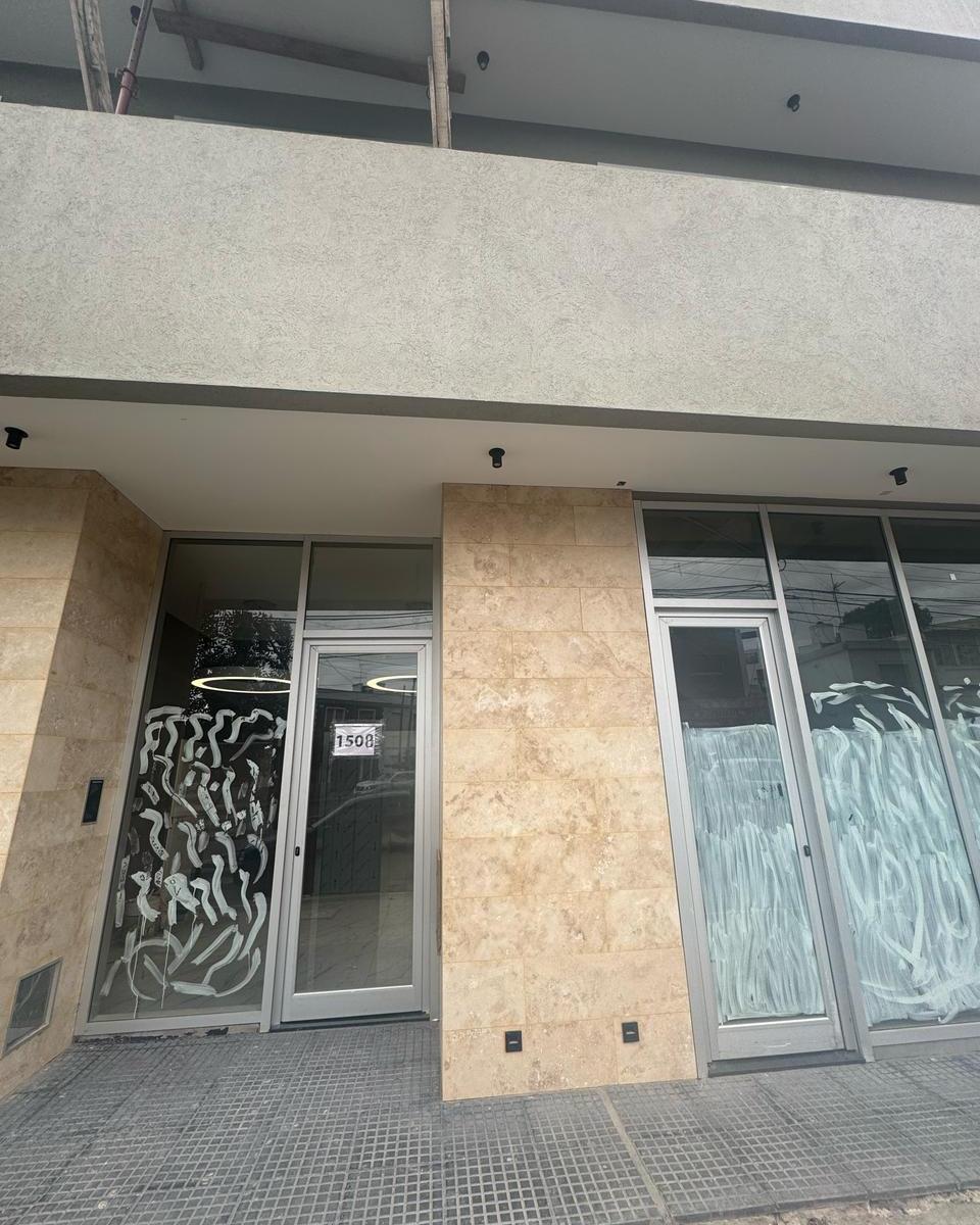En Venta en Torre Premium Depto 2 Amb a Estrenar con Balcon en Lanus 1