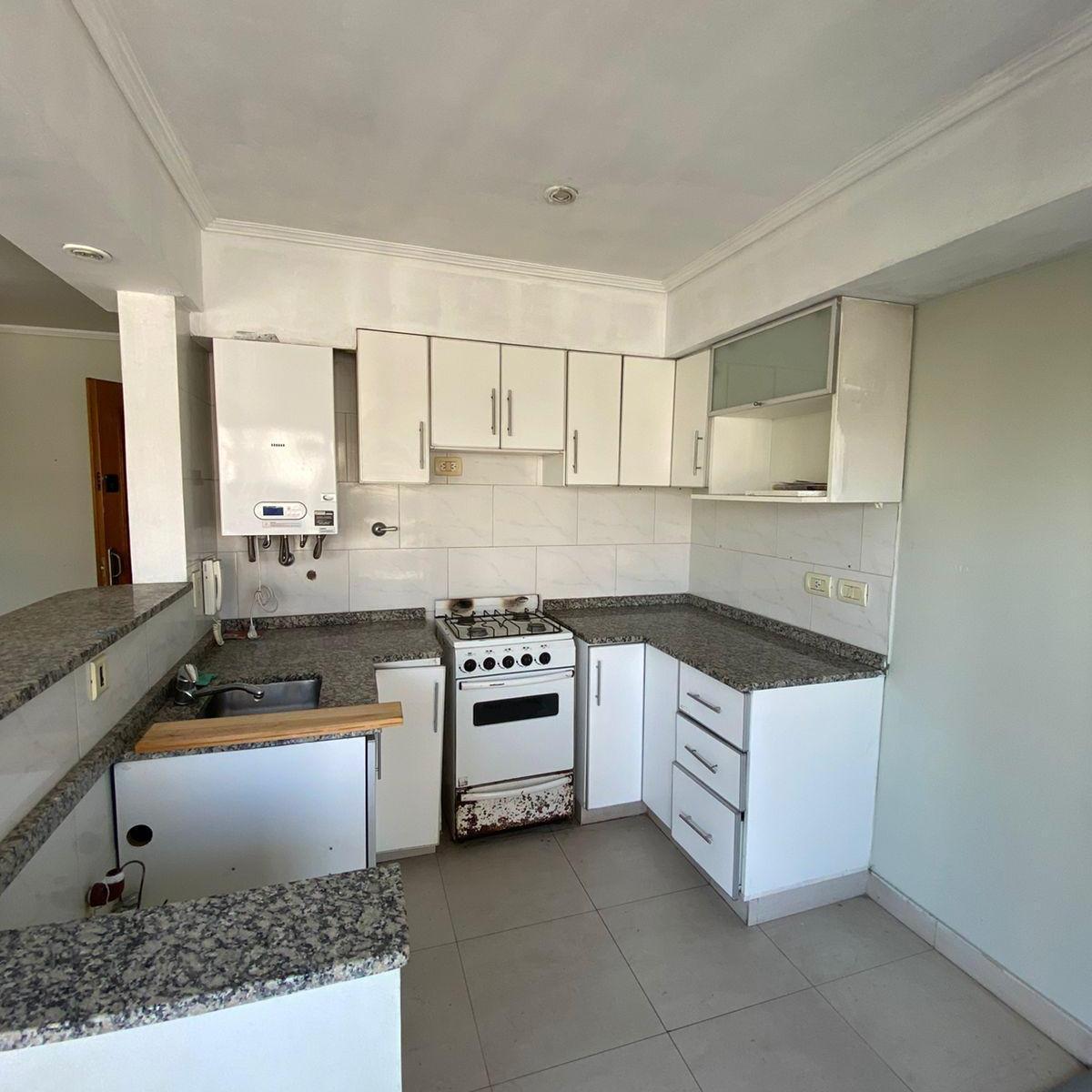 En Venta Depto 3 Amb C/ Balcon en Excelente Ubicacion en Lanus. o. 5