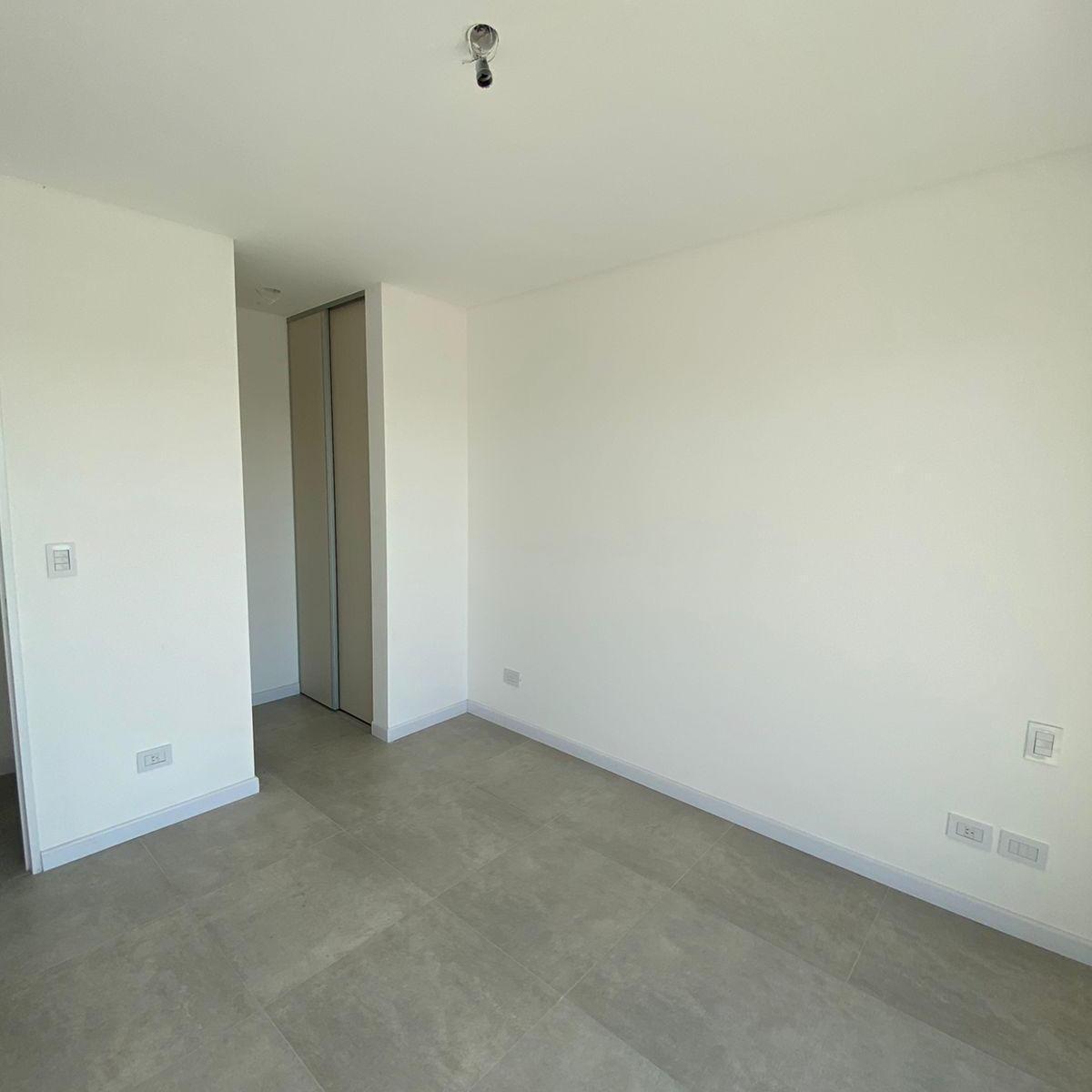 En Venta 2 Amb de Categ. en Torre Terrazas C/ Balcon y Coch. Opcionales en Lanus 1