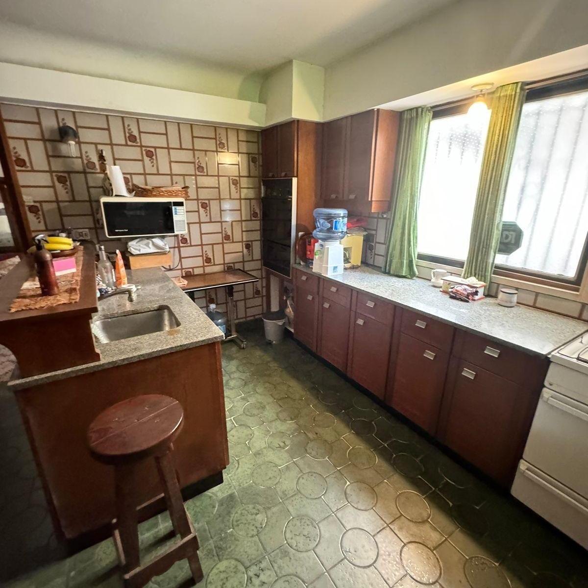 Foto de EN VENTA LOTE DE 8.66X32.67. IDEAL EMPRENDIMIENTO O VIVIENDA EN LANUS, imagen 4