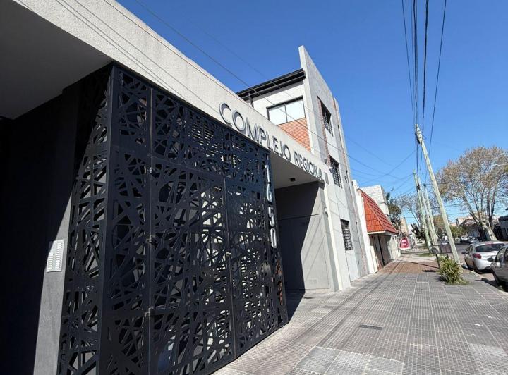 EN ALQUILER DPTO MONOAMBIENTE EN MUY BUEN ESTADO EN LANUS  5