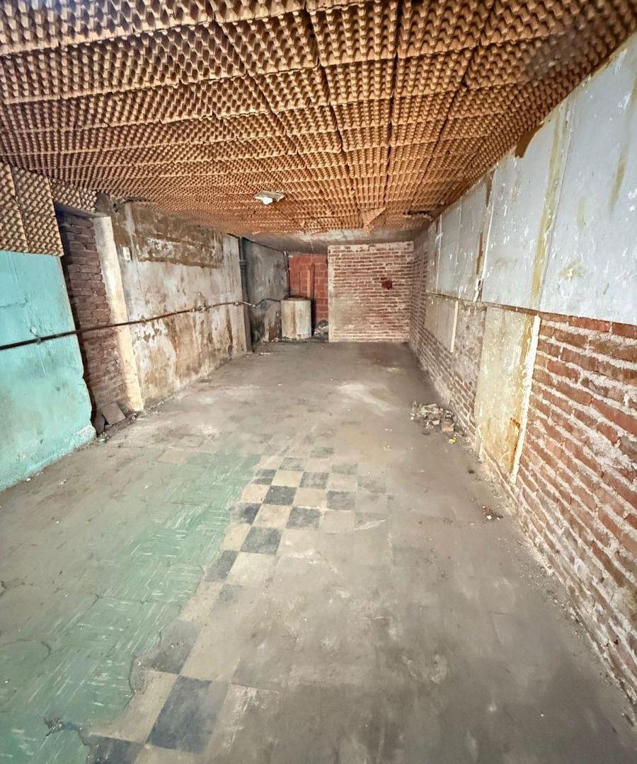 Foto de EN ALQUILER LOCAL COMERCIAL DE APROX 54.4 MTS CON BAÑO EN LANUS, imagen 5