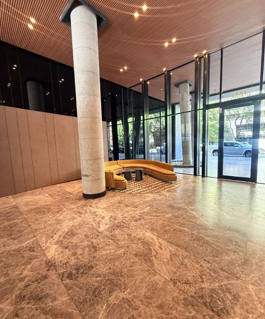 Foto de EN VENTA DPTO 2 AMB CON COCHERA FIJA EN PUERTO MADERO A ESTRENAR, imagen 3