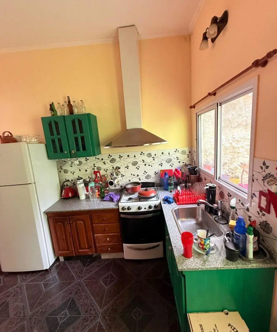 EN VENTA LOCAL CON VIVIENDA EN BLOCK EN MB UBICACION EN LANUS (258) 4