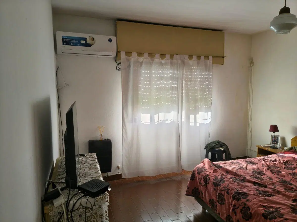 EN VENTA PH INTERNO3 AMB CON PATIO O FDO LIBRE EN TEMPERLEY 4