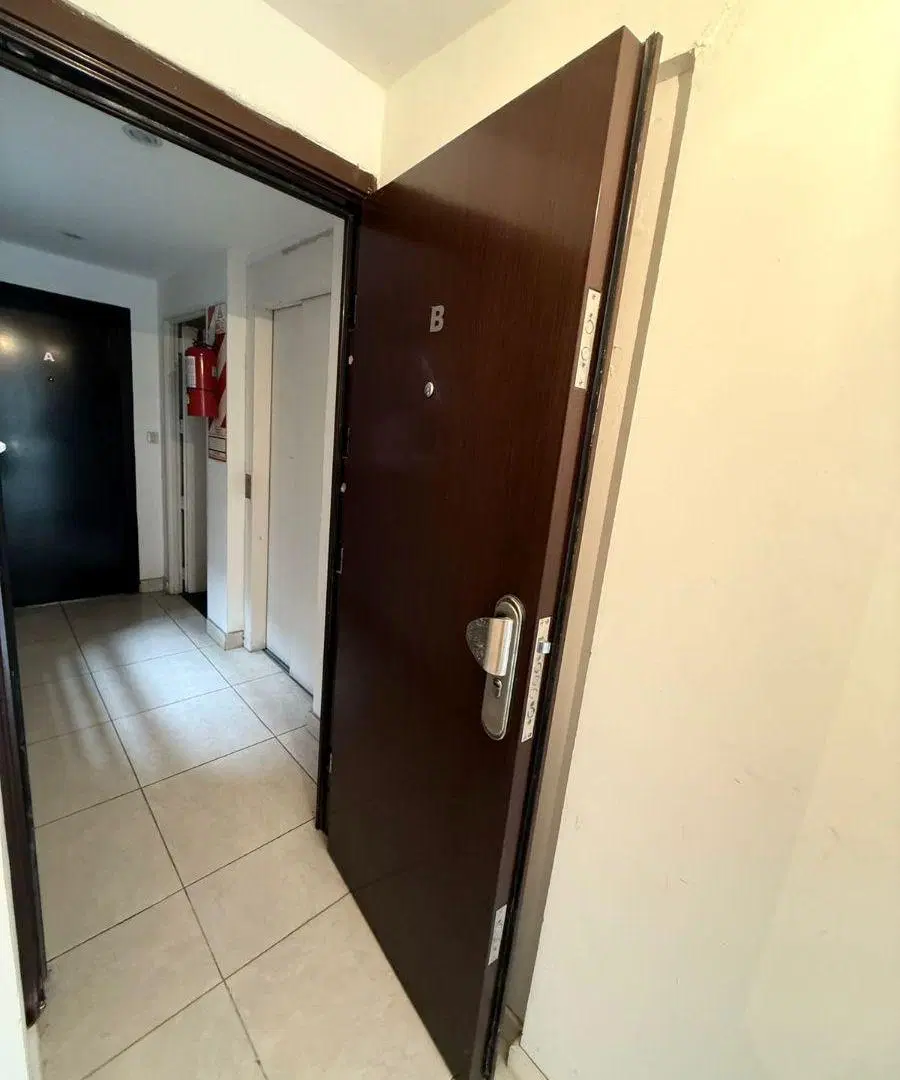 EN ALQUILER DPTO 2 AMB CON BALCON EN EDIF CONTRAFTE EN LANUS O (037) 3