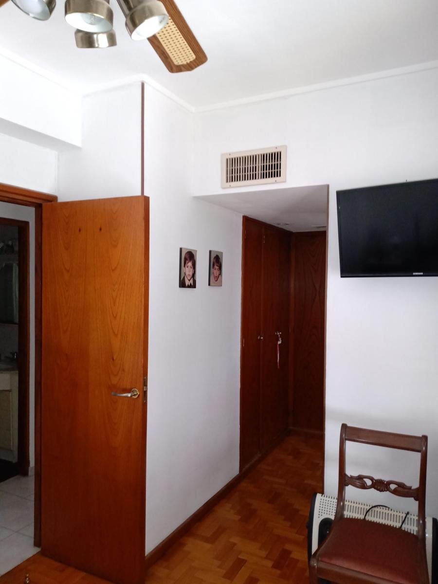 Venta de Departamento de 3 Dorm.. 5