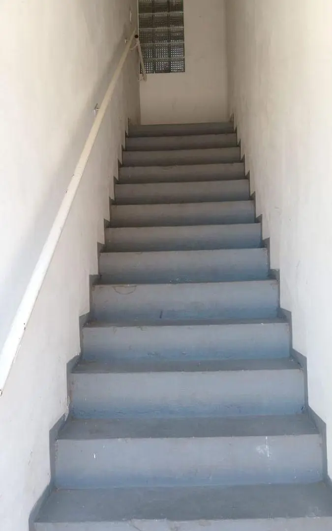 Alquiler de departamento de 1 dormitorio en Av. 1 entre 36 y 37 de La Plata. 3