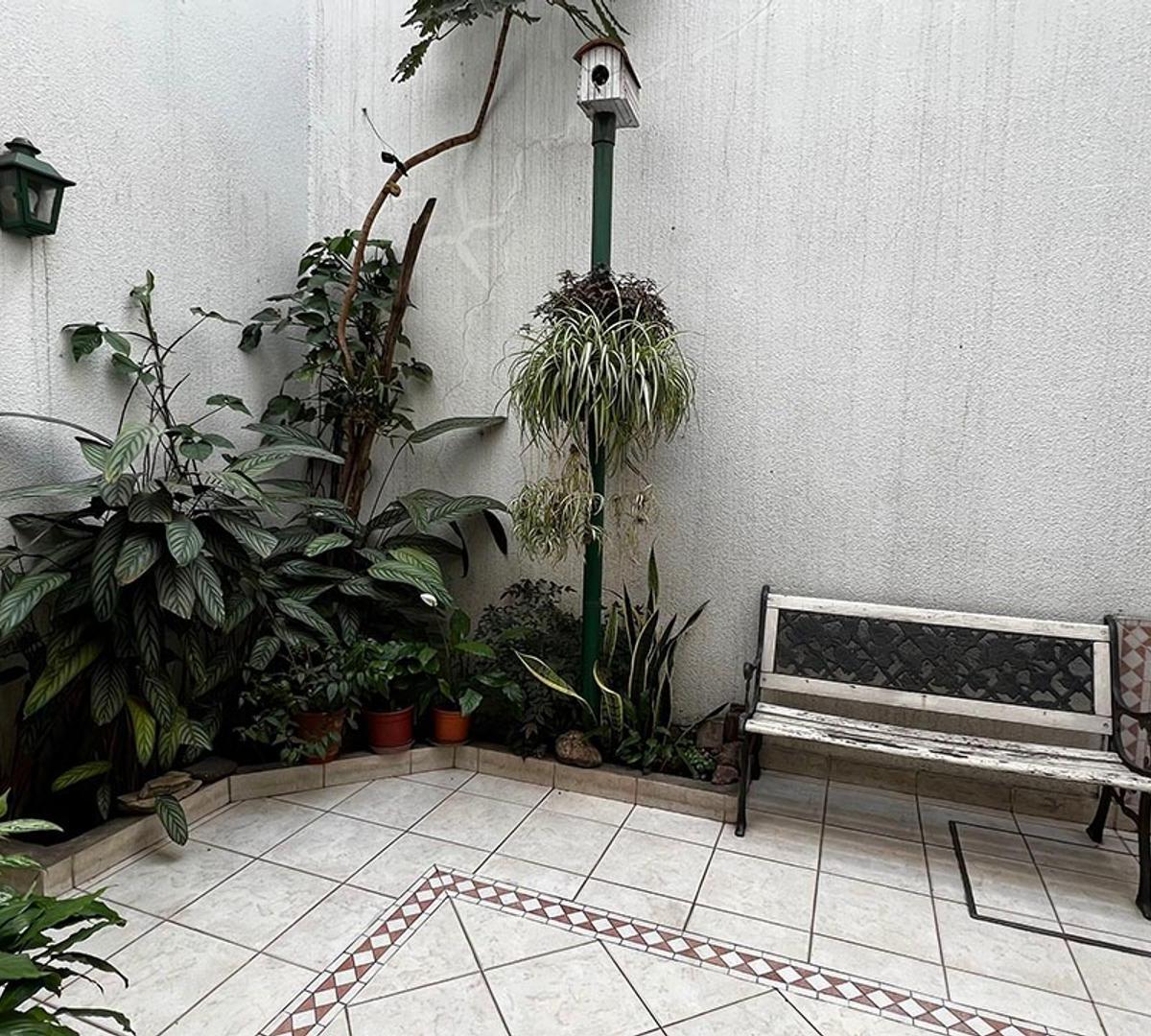 Excel Casa de 4 Amb + Dep Serv. Coch Cub Patio y Trza 2