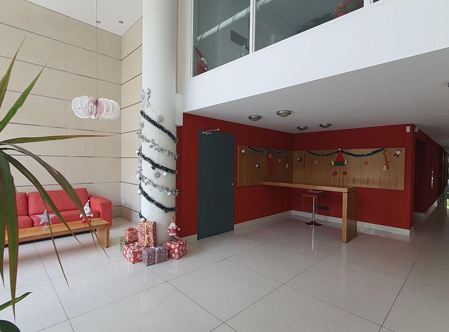 Foto de 3 AMBIENTES DE 80 M2 CON COCHERA DOBLE EXCEL ESTADO, imagen 2