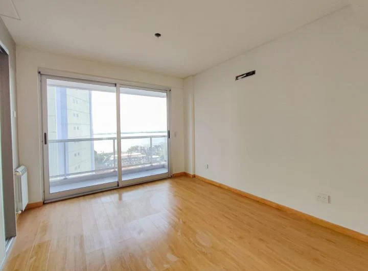 DEPARTAMENTO UN DORMITORIO  CON EXELENTE VISTA  / AVELLANEDA 1000 BIS 5