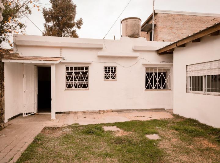 CASA DOS DORMITORIOS / VIAMONTE 3800 1