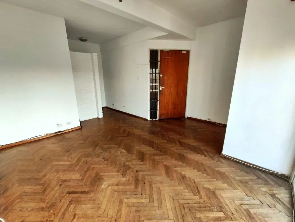 DEPARTAMENTO DE UN DORMITORIO / ITALIA 900 2
