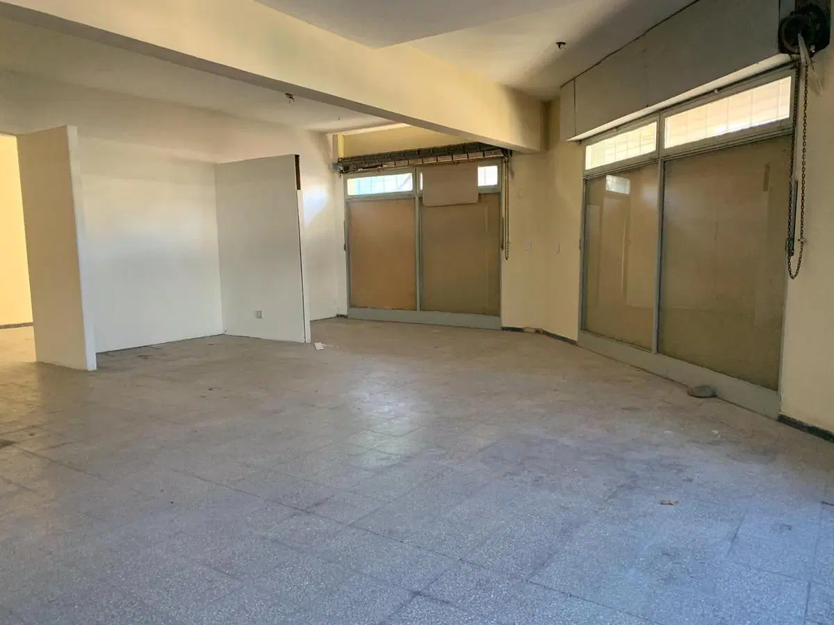 LOCAL COMERCIAL EN ESQUINA / CONSTITUCION 1870 4