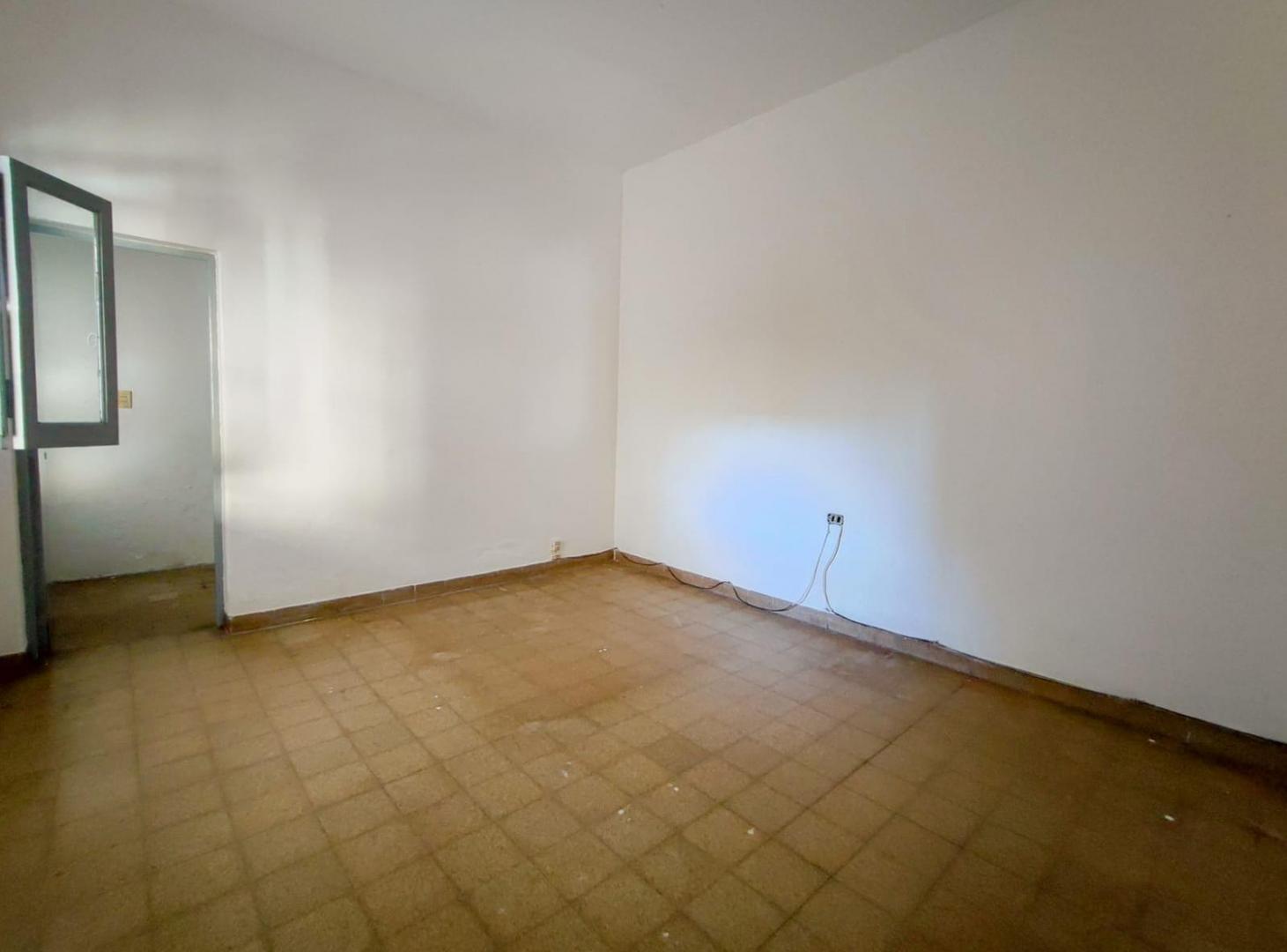 Foto de CASA DE DOS DORMITORIOS / FRAGATA SARMIENTO 2200, imagen 1