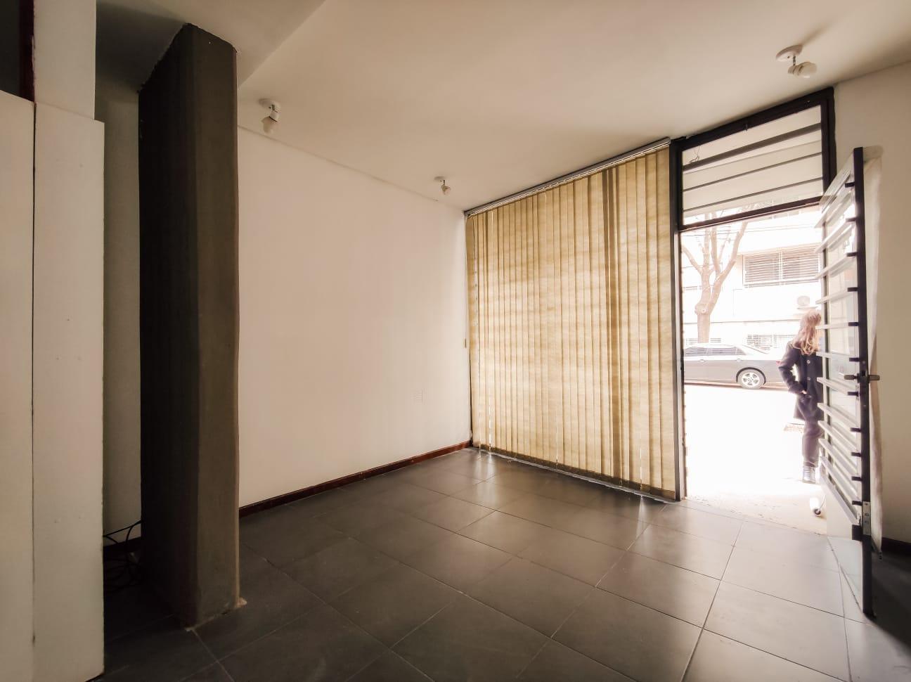 Foto de LOCAL COMERCIAL / CERRITO 600, imagen 4