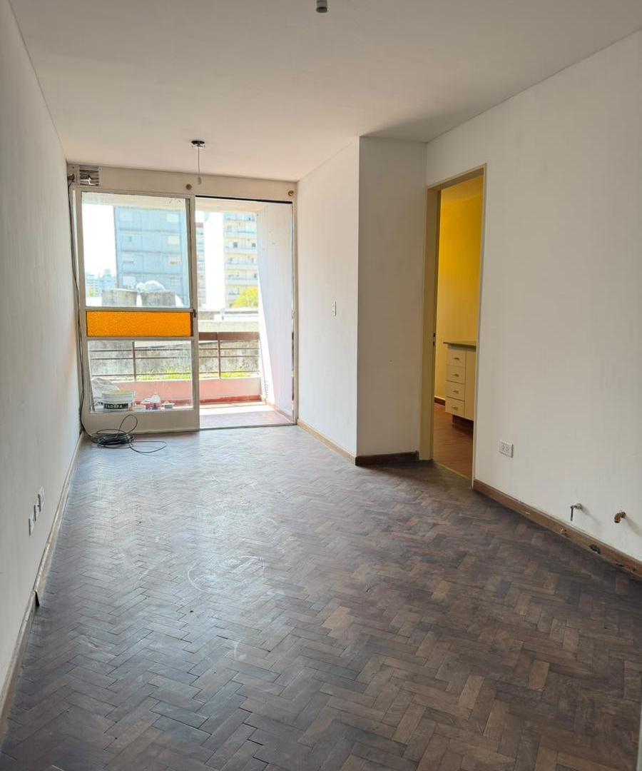 Foto de DEPARTAMENTO UN DORMITORIO / MONTEVIDEO 1800, imagen 3