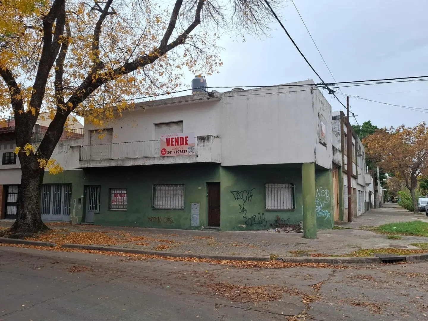 SARMIENTO 3400 DOS CASAS PLANTA BAJA Y ALTA Y GALPON 2