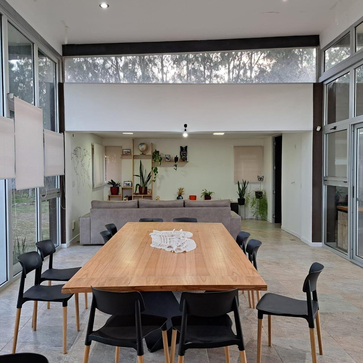 Venta Importante Casa Dos Dorm. Ibarlucea con Amplio Terreno 3