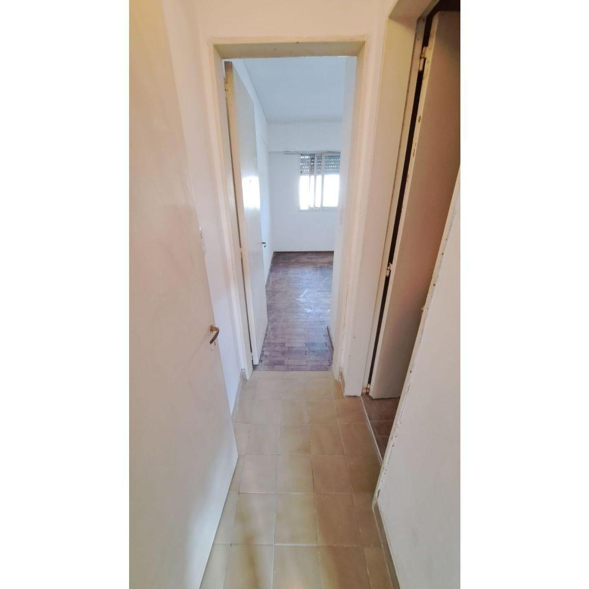 Venta Departamento Dos Dorm. Refineria 1
