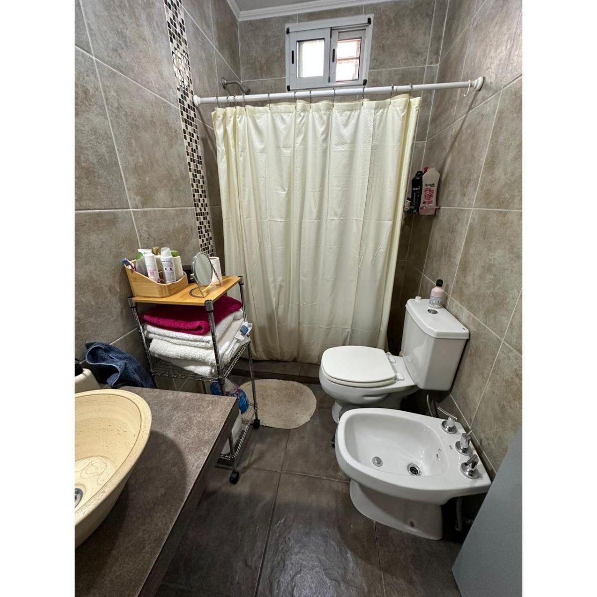 Foto de VENTA CASA 2 DORMITORIOS ECHESORTU, imagen 5