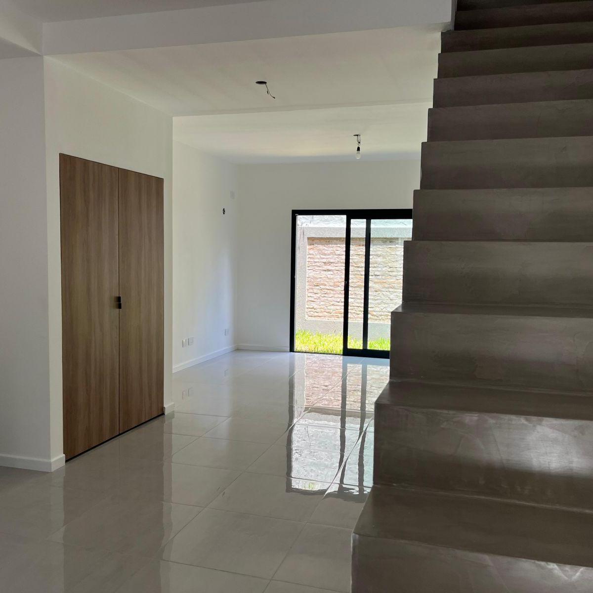 Venta Duplex 2 Dorm. La Florida 3