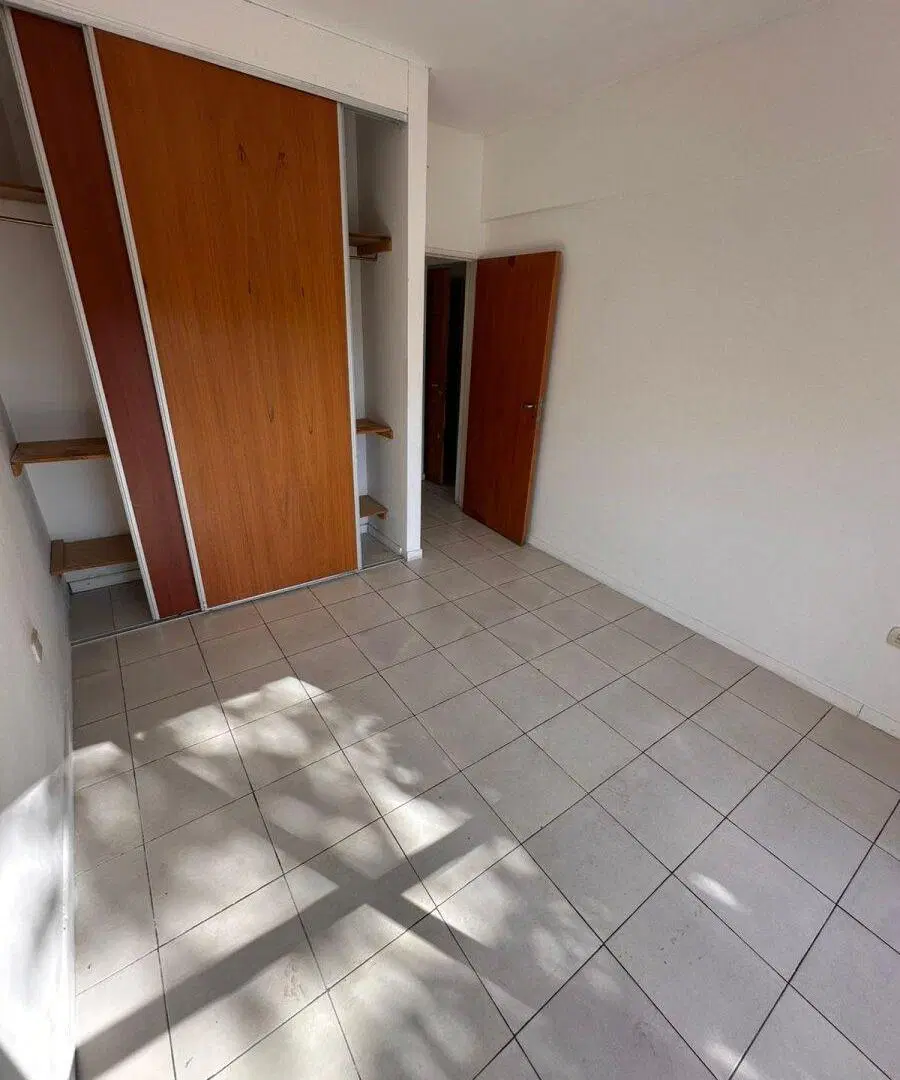ALQUILER DEPARTAMENTO UN DORMITORIO ARROYITO 4