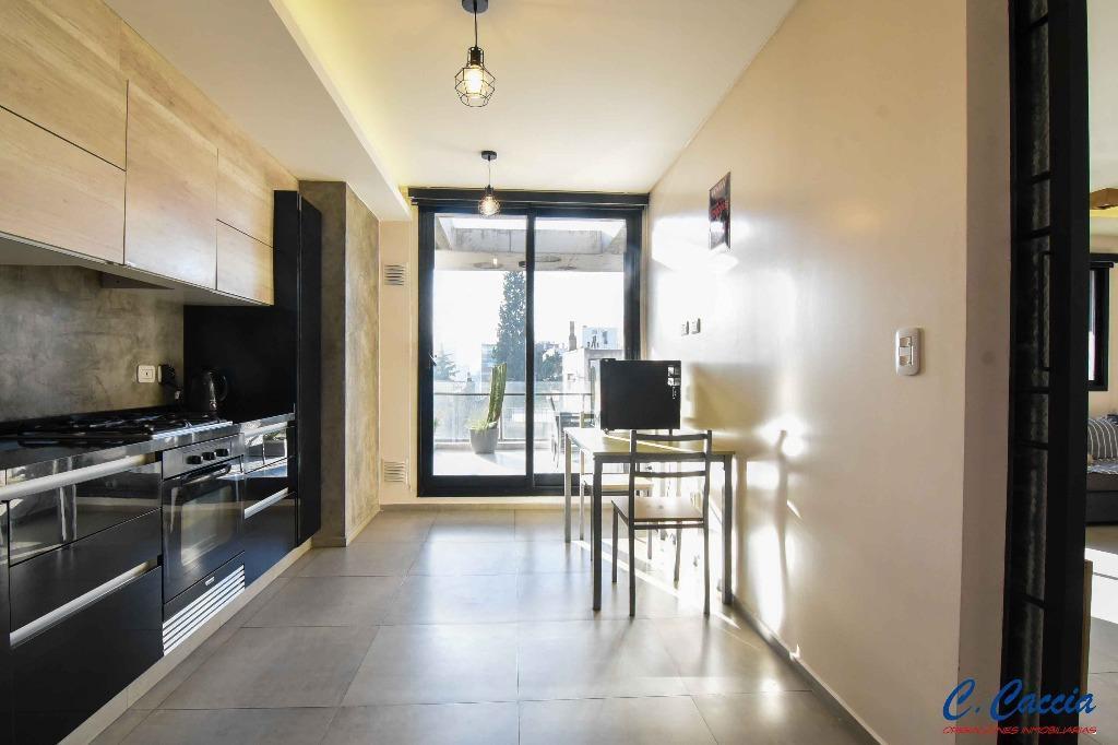 Venta Piso 4 Ambientes C/dependencia Flores 2