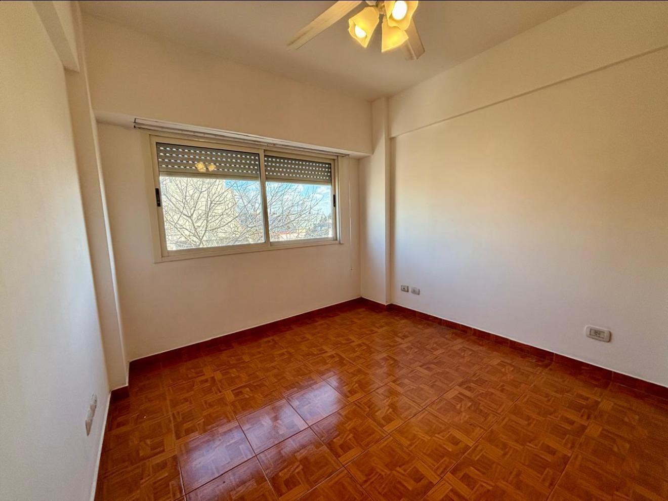 Foto de DEPARTAMENTO 2 AMBIENTES - MONTE CASTRO, CAPITAL FEDERAL, imagen 5