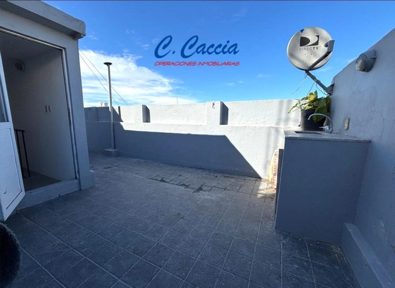 Foto de DEPARTEMENTO 2 AMBIENTES CON GRAN TERRAZA PROPIA, imagen 2