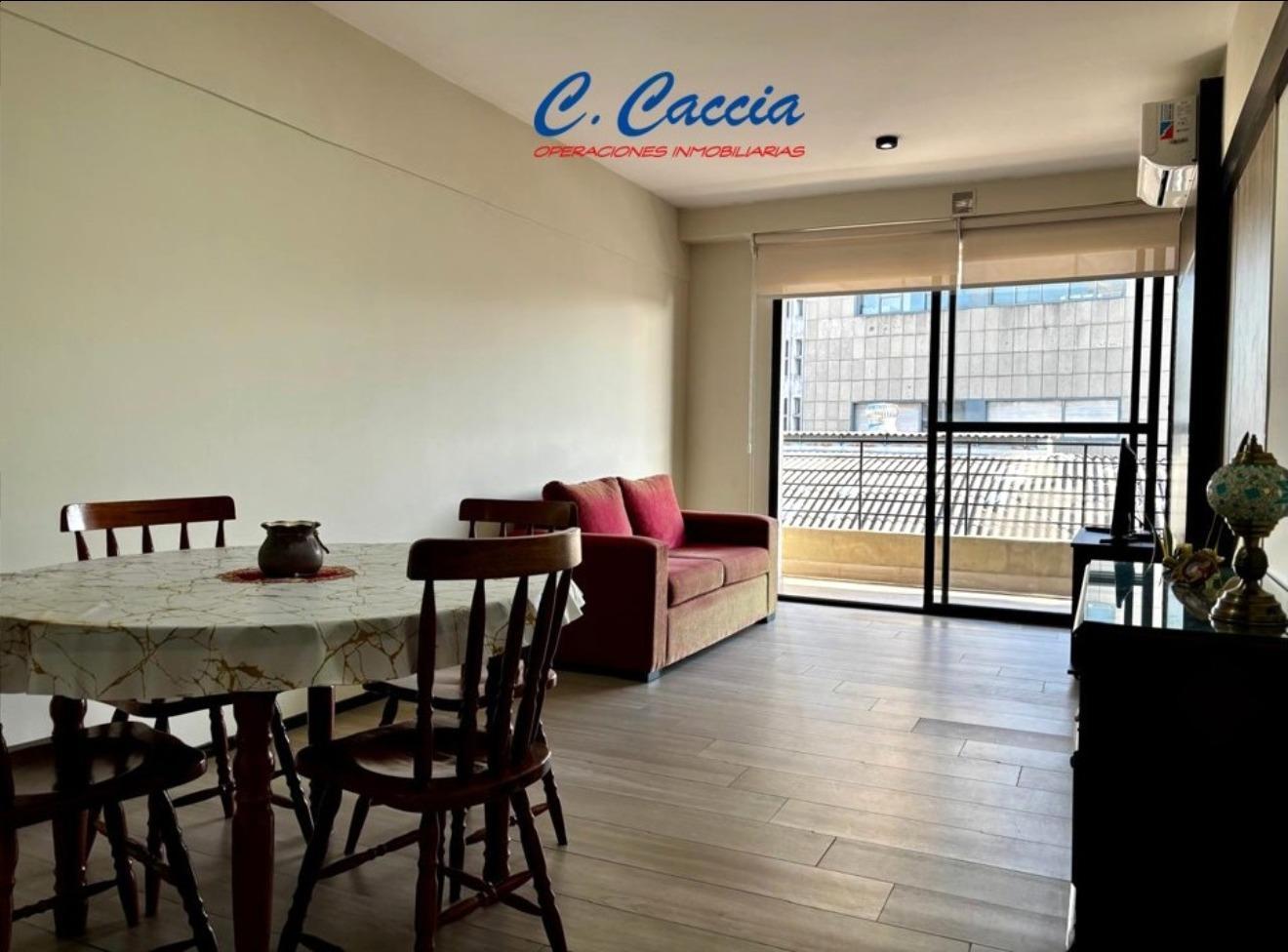 Foto de VENTA DEPARTAMENTO DOS AMBIENTES Y MEDIO CON BALCON, imagen 4