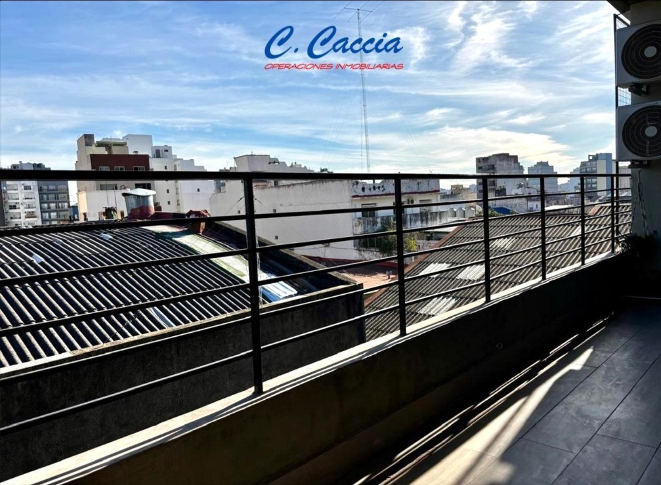 Foto de VENTA DEPARTAMENTO DOS AMBIENTES Y MEDIO CON BALCON, imagen 1