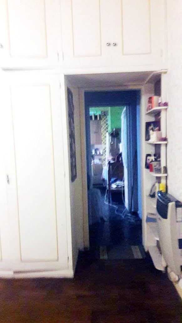 Excelentemente Bien Ubicada Casa de 3 Ambientes con Cochera 2