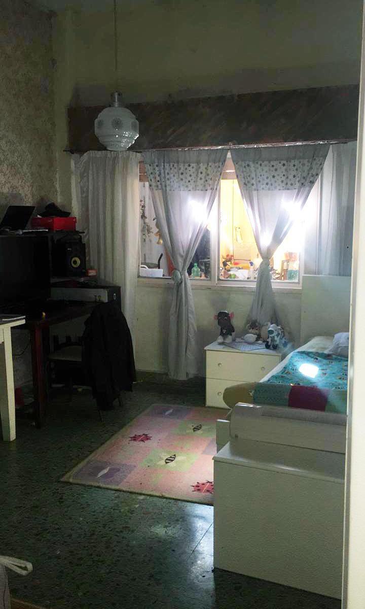Excelentemente Bien Ubicada Casa de 3 Ambientes con Cochera 3