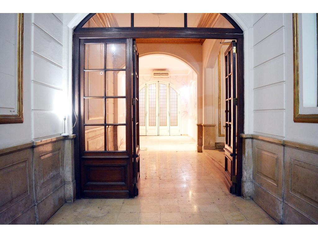 Corredor Medio - 1900 m² a Construir - Arenales 2016 Recoleta! 3