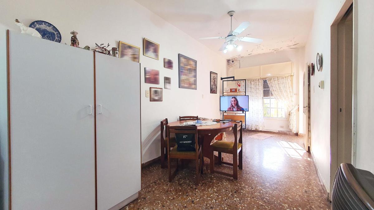 **NUEVO VALOR** CASA LOTE PROPIO 4 AMBIENTES CON PATIO Y COCHERA