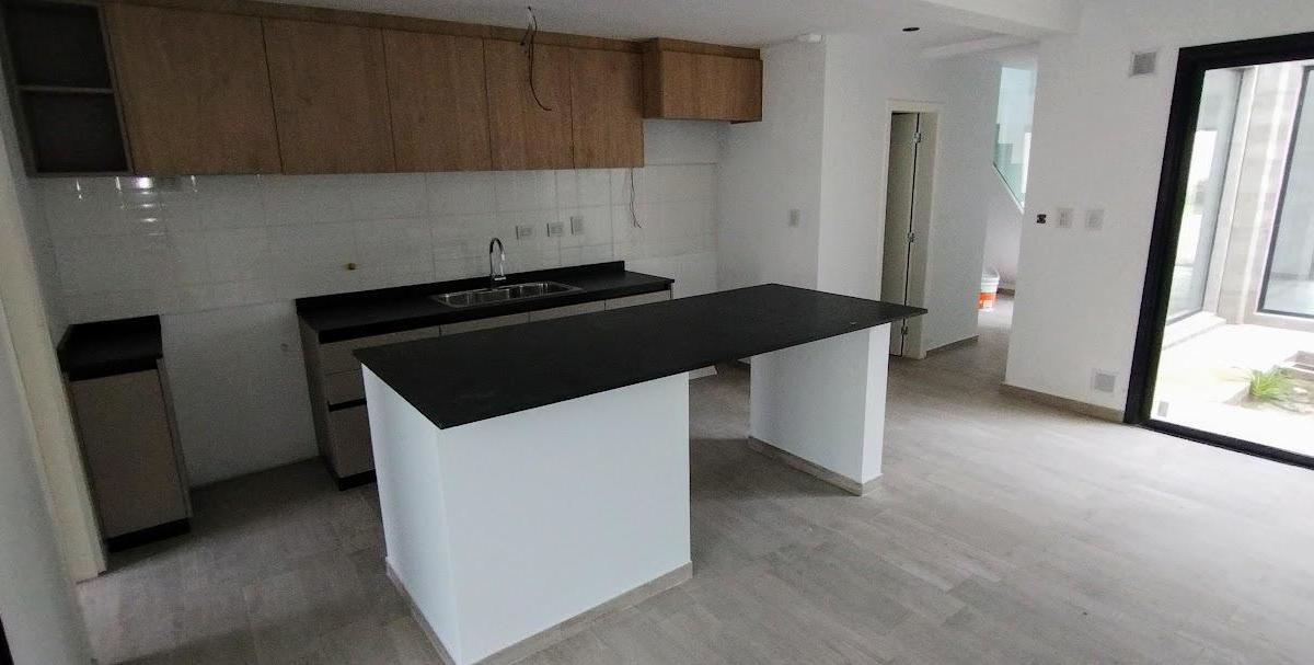 Venta de Duplex 3 Dorm en Chacras del Norte 2