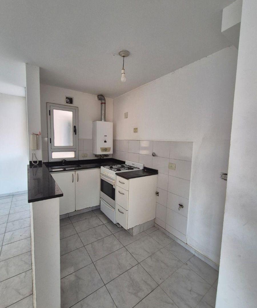 Foto de Alquiler departamento un dormitorio barrio Alberdi, imagen 3