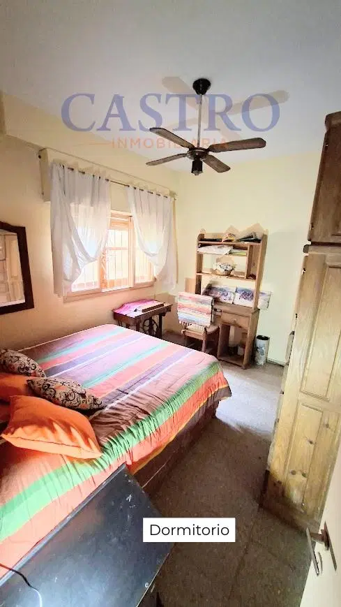 Se Vende casa en Planta Baja B° San Martin con Departamento y Local Comercial APTO CREDITO 3