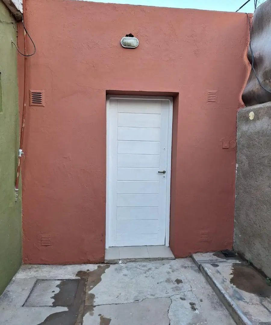 Alquiler casa tres dormitorios barrio Jardín 4