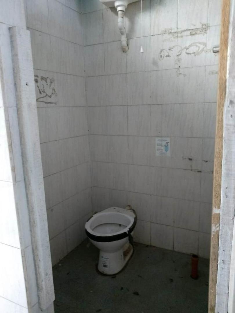 Vendo Galpón Céntrico (Alquilado Buena Renta) 3