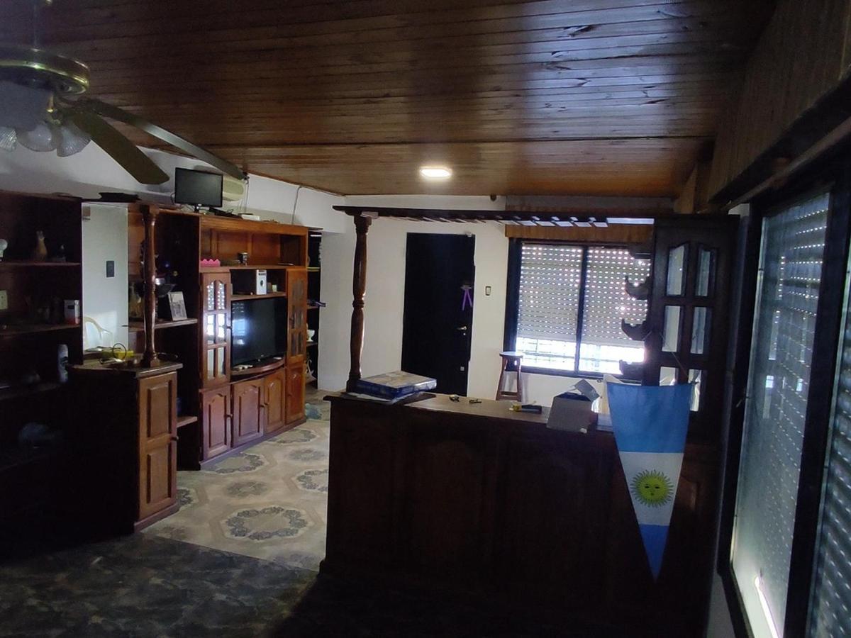 Importante Inmueble en Esquina Comercial Vgg 3